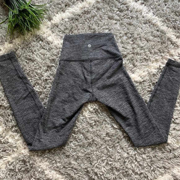 Lululemon align 28in size 2 dark grey chevron - Picture 2 of 5